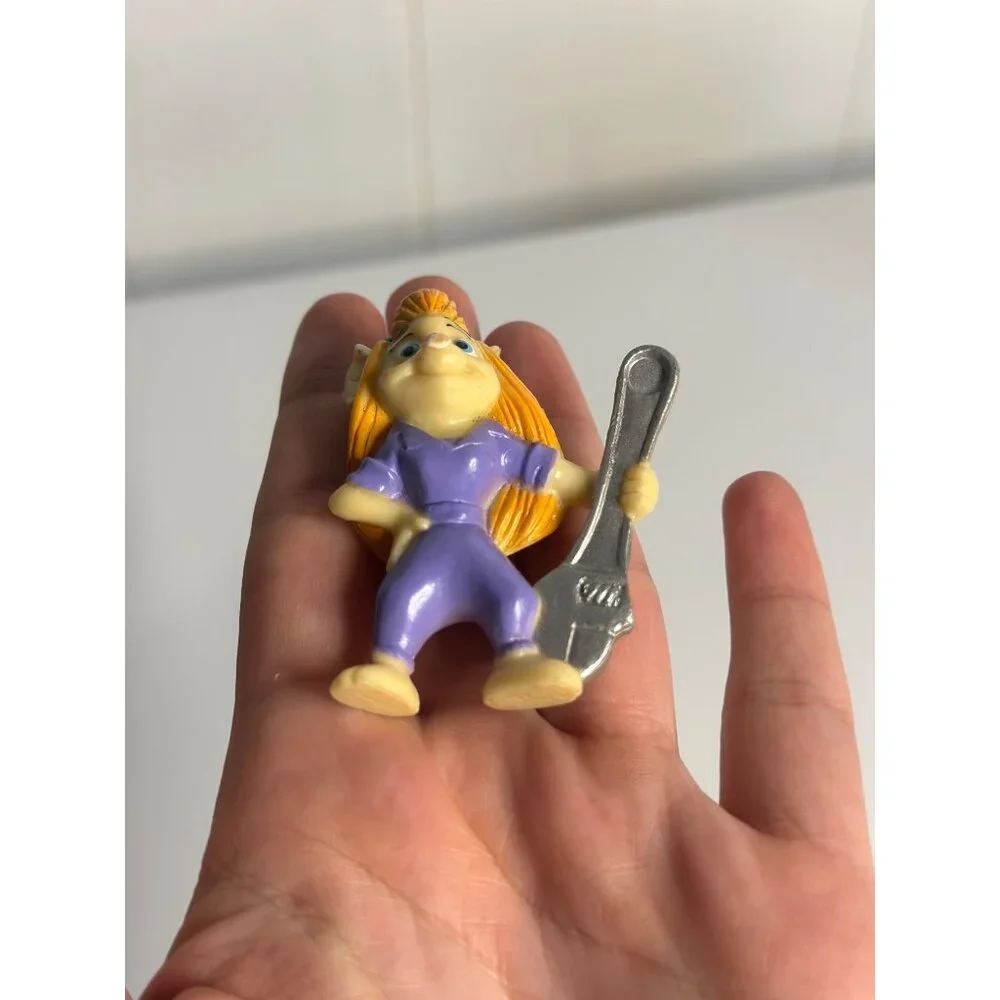 VTG 90s Gadget Hackwrench Disney Figurine by Kellogg's – Rescue Rangers,‎ Rare